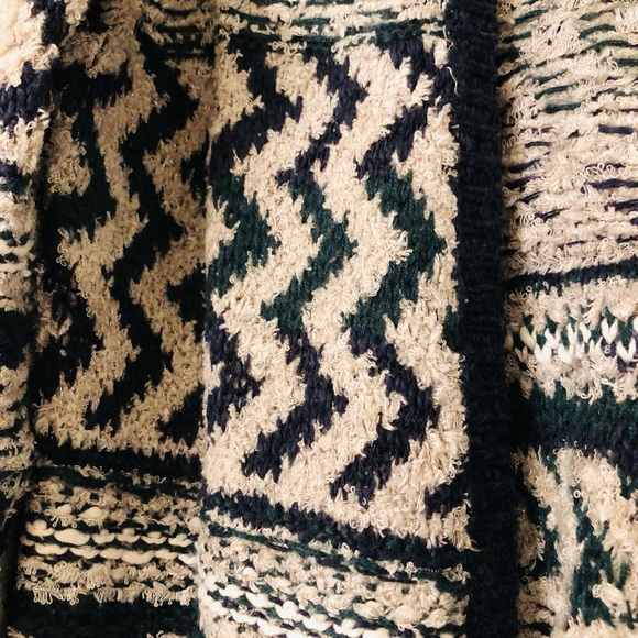 Tribal Cardigan . Size M/L - Picture 5 of 5